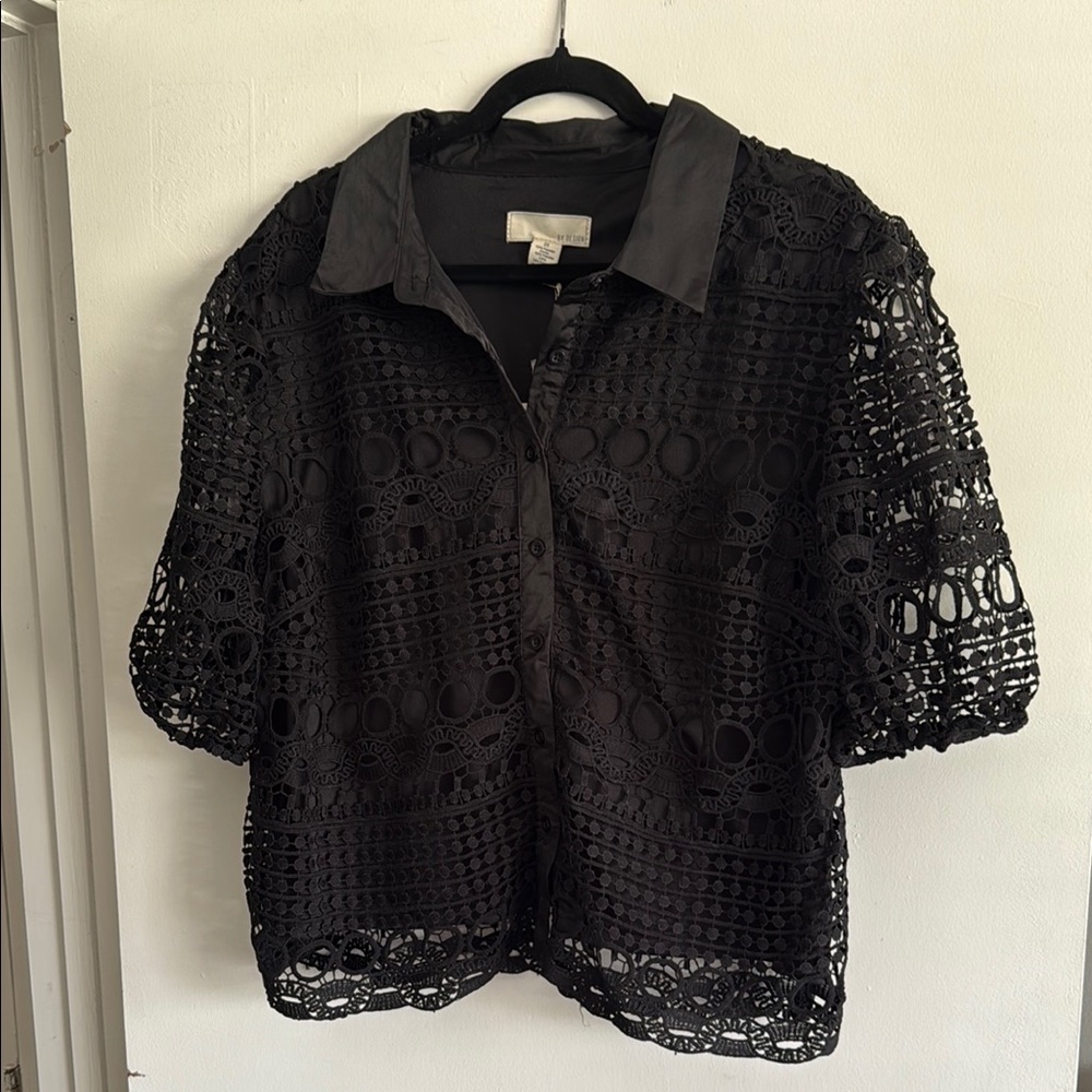 Black Short Sleeve Boxy Blouse